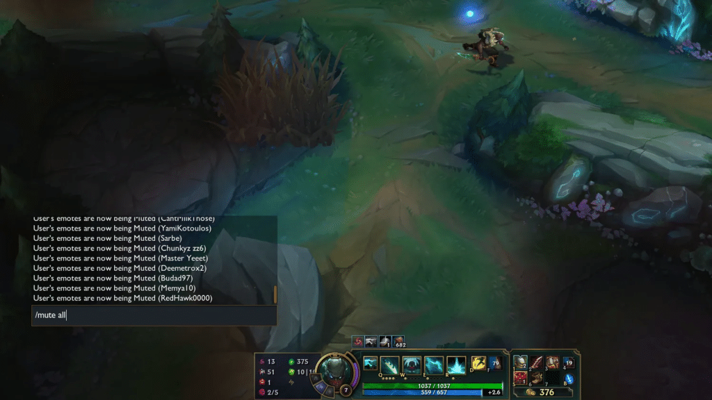 How to Chat in League of Legends: Tips and Tricks